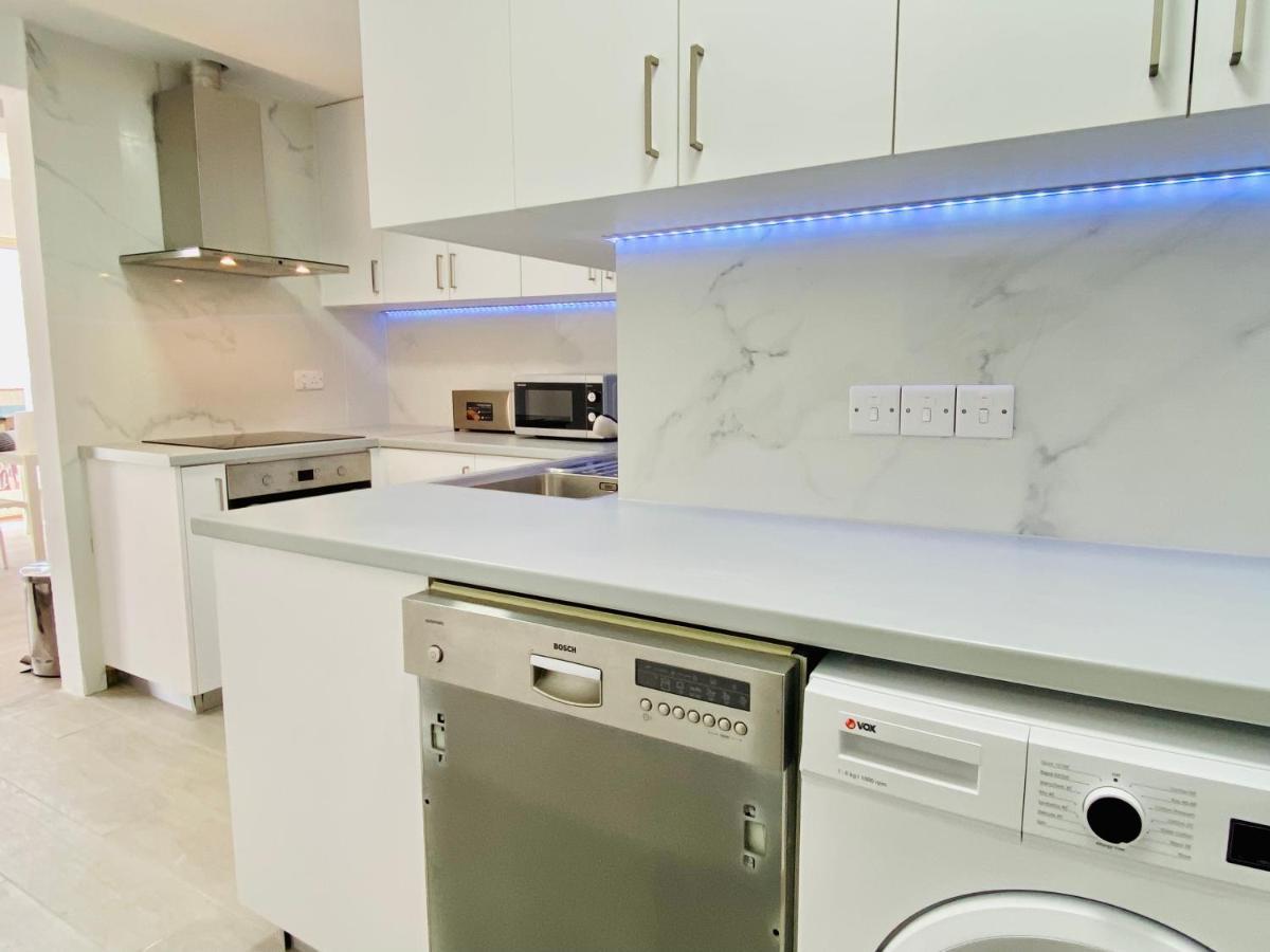 Basillica 3 Bedrooms Apartment Πάφος Εξωτερικό φωτογραφία