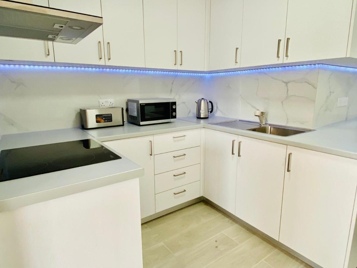 Basillica 3 Bedrooms Apartment Πάφος Εξωτερικό φωτογραφία