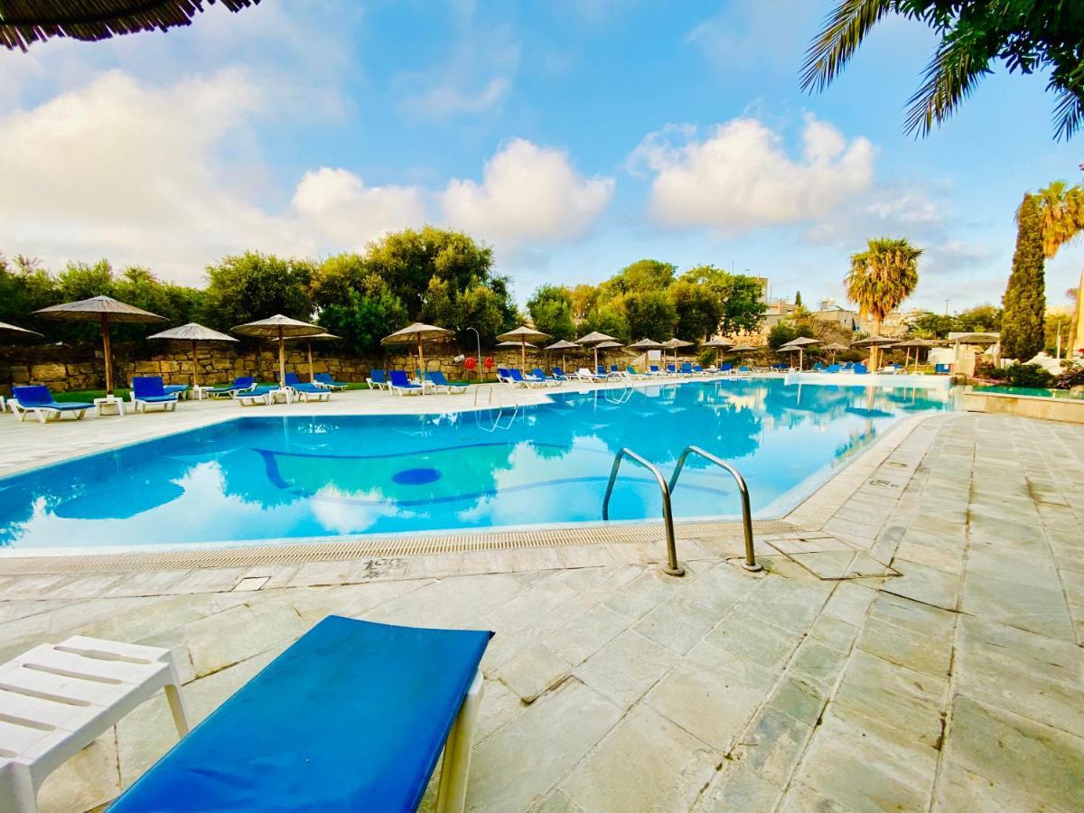 Basillica 3 Bedrooms Apartment Πάφος Εξωτερικό φωτογραφία