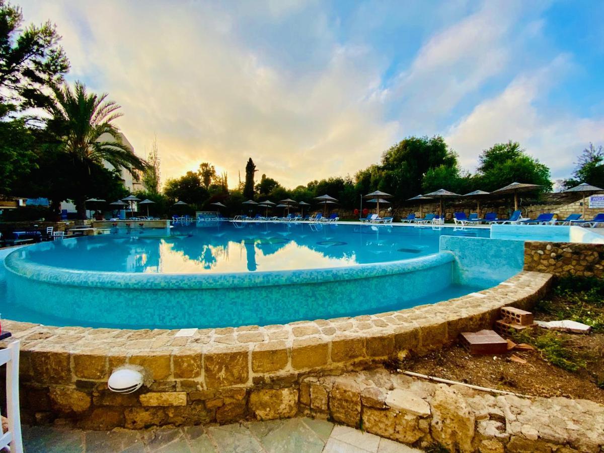 Basillica 3 Bedrooms Apartment Πάφος Εξωτερικό φωτογραφία
